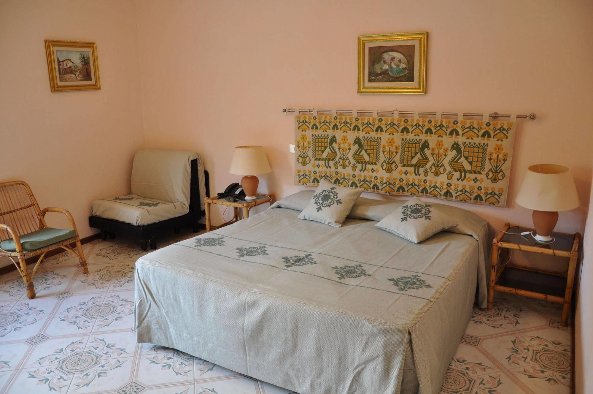 Hotel L'Oasi Cala Gonone Exteriér fotografie